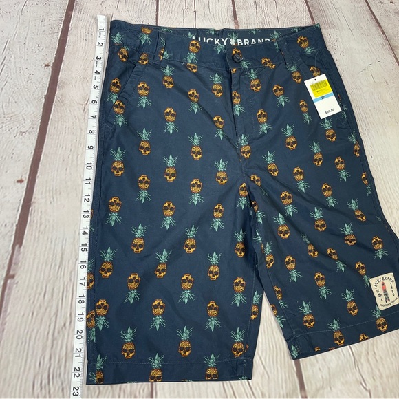 LUCKY BRAND Men's Boy's dark blue pineapple skull shorts NWT, size 20 - Picture 13 of 13